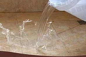 梓潼漏水维修 免砸砖防水材料该如何施工